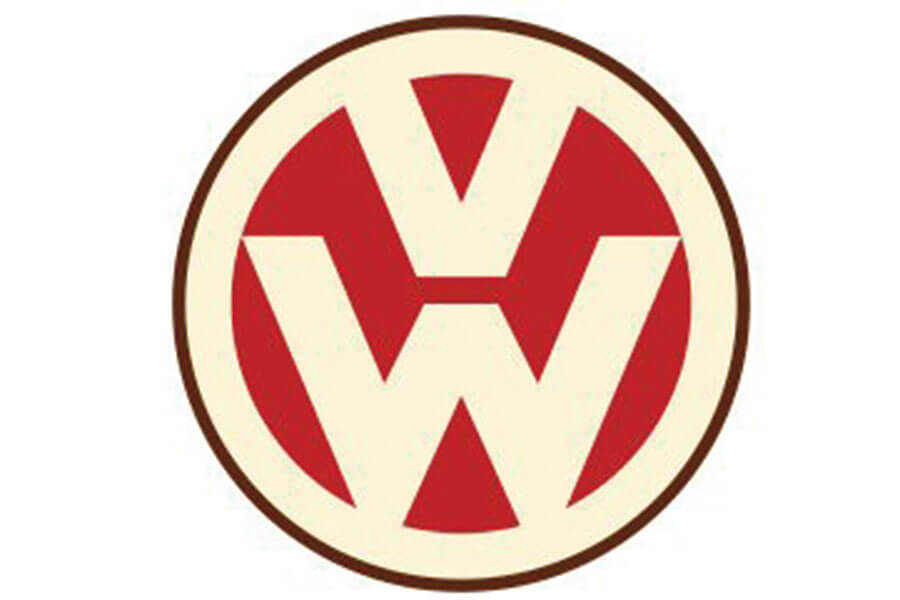 從最風光的傑作,至到最慘淡的低潮,這裡有齊你想知的一切,以及好些你不想知道的福斯逸聞趣事。