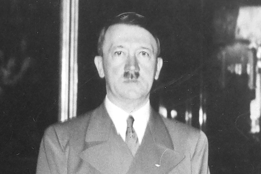 從最風光的傑作,至到最慘淡的低潮,這裡有齊你想知的一切,以及好些你不想知道的福斯逸聞趣事。