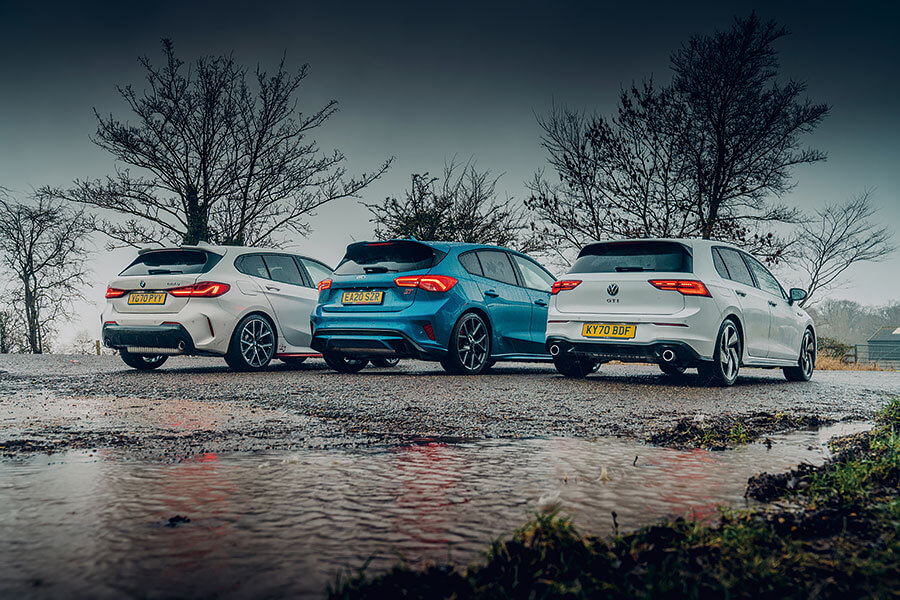 正當福斯在他們最拿手的車系上陰溝裏翻船,寶馬居然炮製出自己的Golf GTI,難道全能掀背跑車的江湖格局終於生變?
