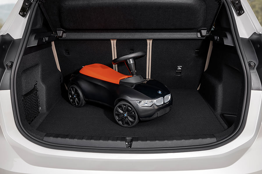 這裡有人在等全新一代BMW 2 Series Active Tourer嗎?沒有的話,我輩晚點再問一次!