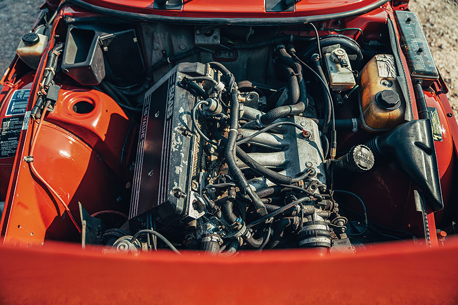 負擔不起清風迎面來的超跑嗎?沒什麼大不了,付出超跑價錢的五十分一其實也可以盡享開篷樂。