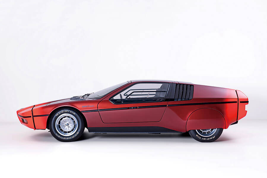 從最風光的傑作,到最慘淡的低潮,這裡備妥你想知的一切,以及好多你不曾知道的寶馬奇聞軼事。