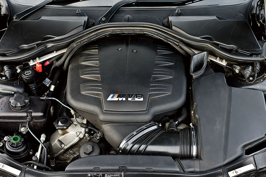 從最風光的傑作,到最慘淡的低潮,這裡備妥你想知的一切,以及好多你不曾知道的寶馬奇聞軼事。