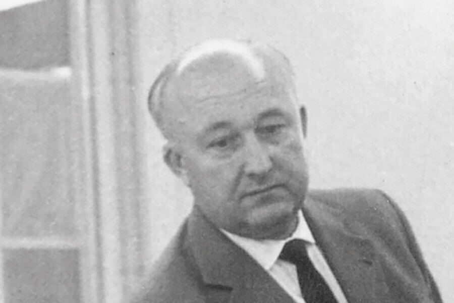 從最風光的傑作,至到最慘淡的低潮,這裡備妥你想知的一切,以及好多你不曾知道的寶馬奇聞軼事。