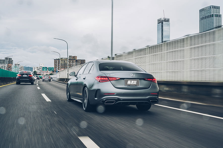 小師弟迷途知返,兩位師兄甚幸、甚幸。