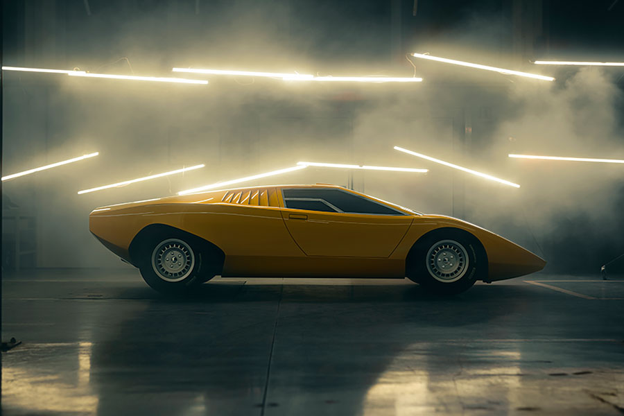 這次真的不是開玩笑,因為你那張珍藏海報上的藍寶堅尼真的復活了!