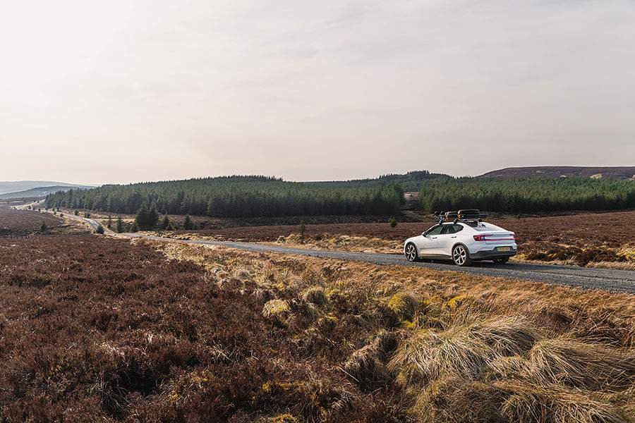 Polestar 2是樣樣皆能樣樣皆精的汽車,就算追逐夜空中的同名星宿也難不倒它。