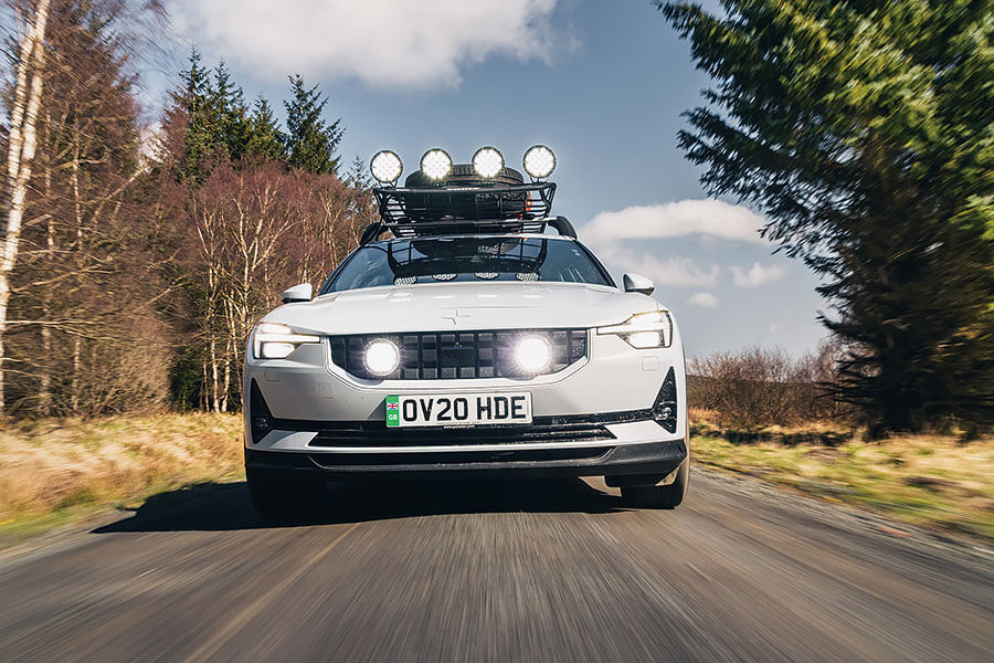 Polestar 2是樣樣皆能樣樣皆精的汽車,就算追逐夜空中的同名星宿也難不倒它。