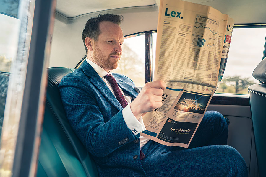 古董車衛道之士請馬上看向別處……如今就連六十年車齡的賓利也無法在電池擴張勢力下獨善其身。