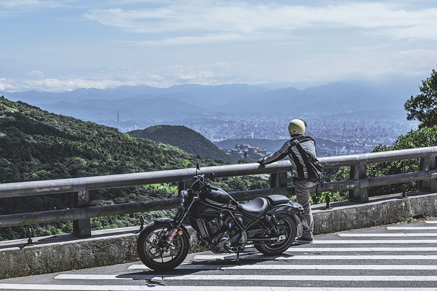 廠方雖將Rebel車系歸類為Bobber風格,但我覺得它不屬於任何一類,有自己的獨特性格……。