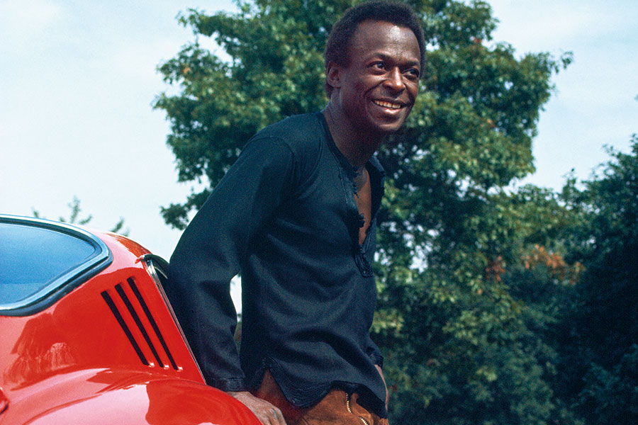 既然可以開車,又何必徒步踏上青雲路呢?前提是你的車牌沒有因為太多次酒駕藥駕而被吊銷掉。