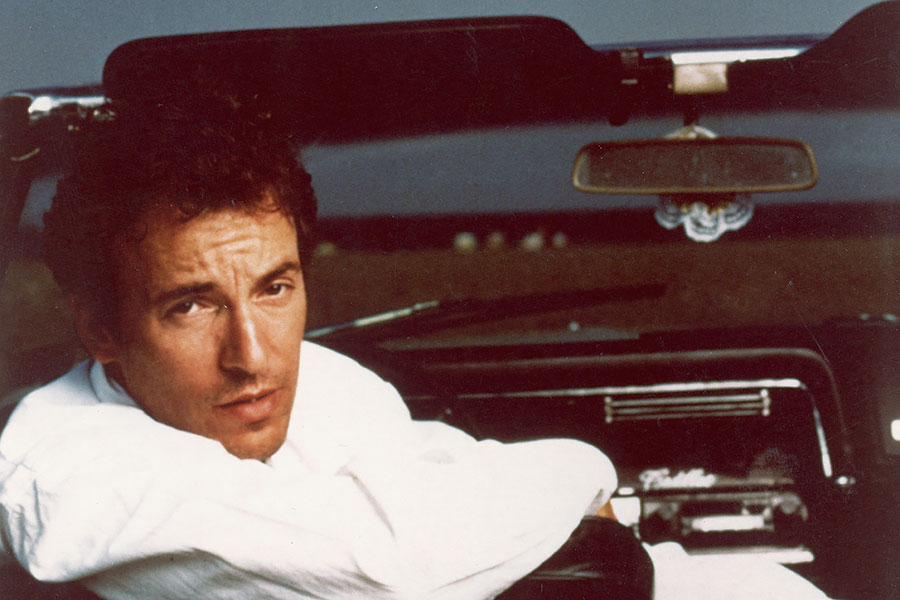 既然可以開車,又何必徒步踏上青雲路呢?前提是你的車牌沒有因為太多次酒駕藥駕而被吊銷掉。