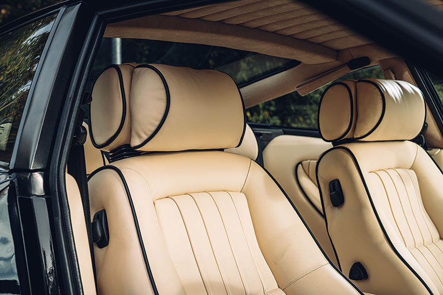 回想1990年代,動力天下第一的乘用車原來是雙機械增壓Aston Martin。