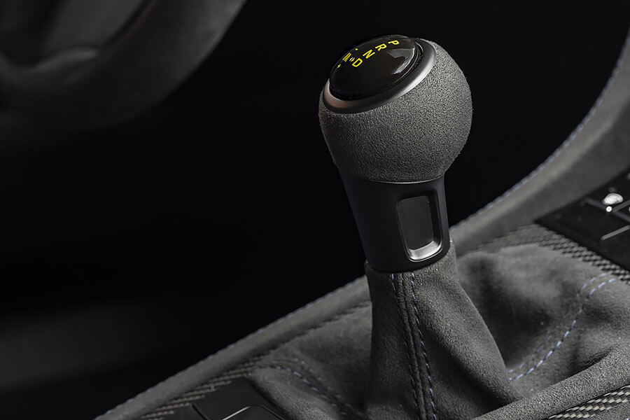 練就一身神功仍不足以威嚇武林?不如試試這招由保時捷新發明的絕世神功718 Cayman GT4 RS吧!