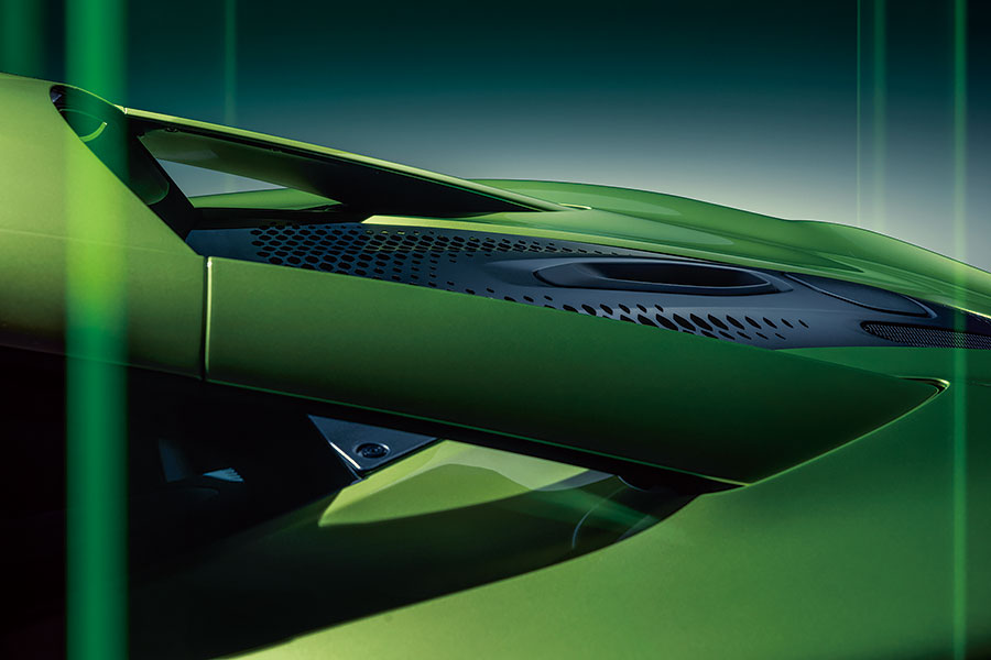 插電超跑現已近在眉睫。那麼全新Artura到底是避稅門路,還是價錢便宜一大截的P1呢?