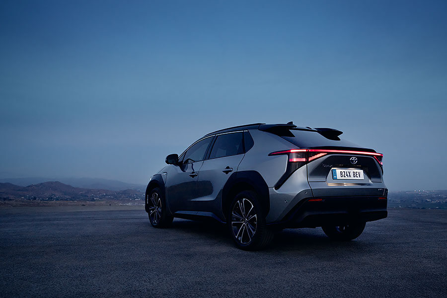 雖然聽起來就像是你在網購輸入的折扣碼,但bZ4X卻是輛豐田史上第一款不折不扣的純電動休旅車。