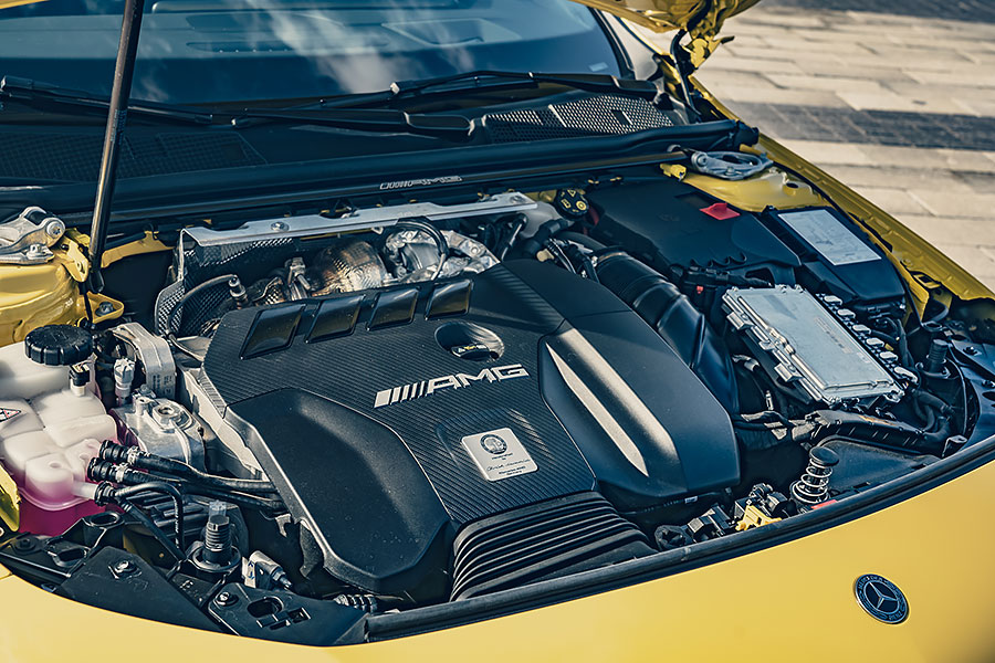 這是一場黑色豪門企業第三代的氣勢爭奪戰。