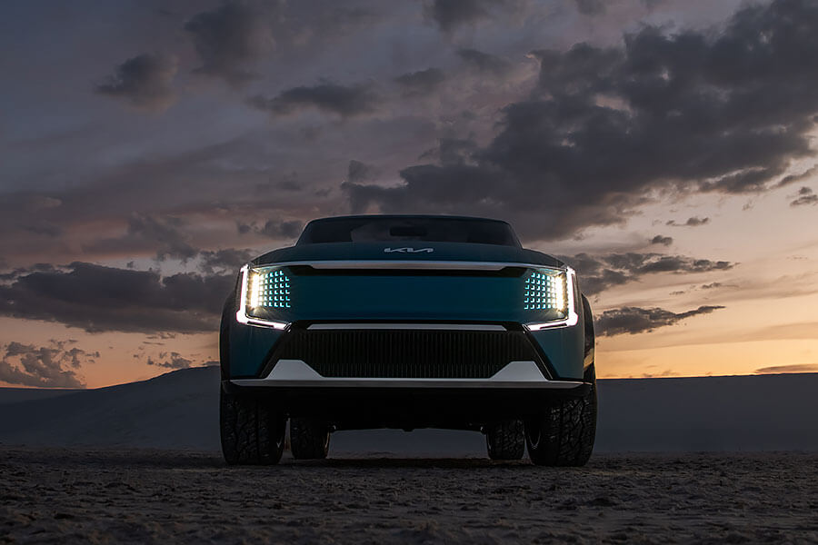 科技時代你需要的不是一塊能量水晶,而是一輛能讓你盡情放鬆的智駕電動車。