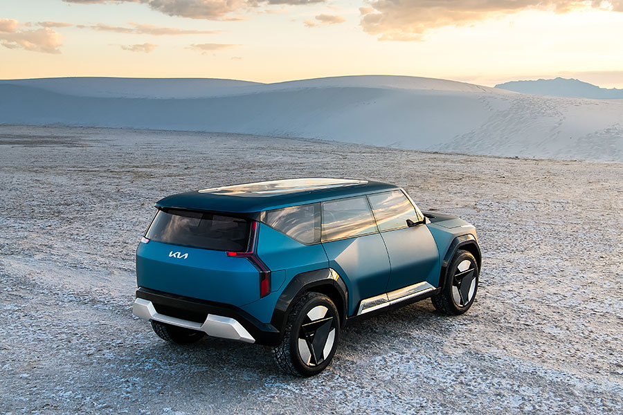 科技時代你需要的不是一塊能量水晶,而是一輛能讓你盡情放鬆的智駕電動車。