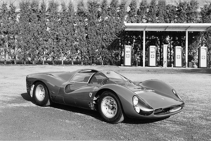 俗話說的好:「有一就有二,有二就有三,無三不成禮」。女士們,先生們,掌聲歡迎法拉利Icona車系全新第三部作品登場!