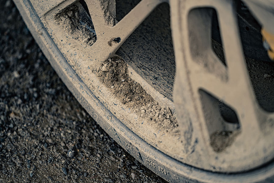 保時捷Taycan撕毀了公路上的遊戲規則,如今更想在其他一切領域稱霸天下。