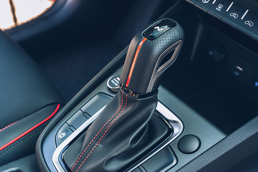 繼北風一役之後,這次TG決定對太陽發出挑戰書,一場史詩級的競賽準備開跑……。