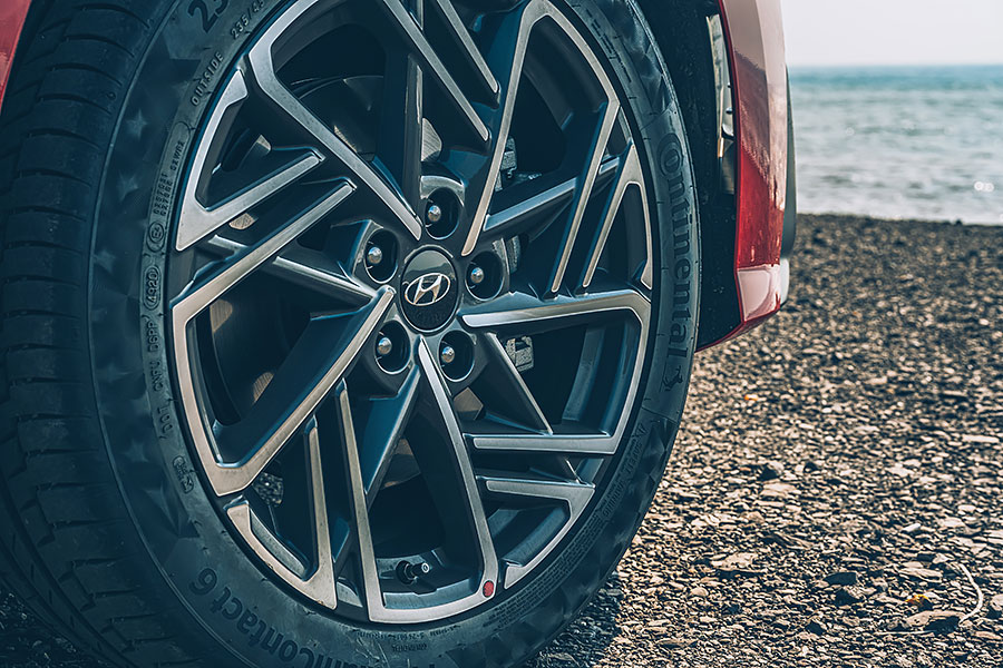 繼北風一役之後,這次TG決定對太陽發出挑戰書,一場史詩級的競賽準備開跑……。