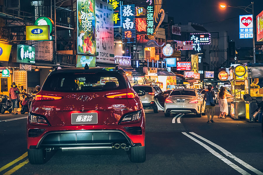 繼北風一役之後,這次TG決定對太陽發出挑戰書,一場史詩級的競賽準備開跑……。