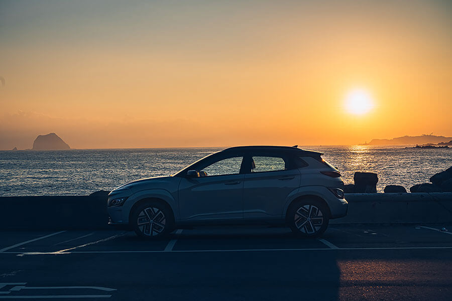 繼北風一役之後,這次TG決定對太陽發出挑戰書,一場史詩級的競賽準備開跑……。