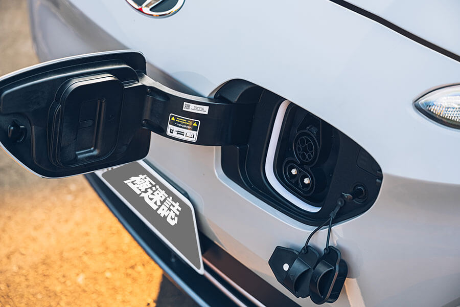 繼北風一役之後,這次TG決定對太陽發出挑戰書,一場史詩級的競賽準備開跑……。