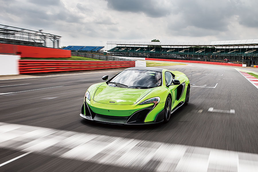 從紐西蘭到英國，再從封閉賽道至一般公路，以下是我輩認為麥拉倫史上最佳的九大傑作。