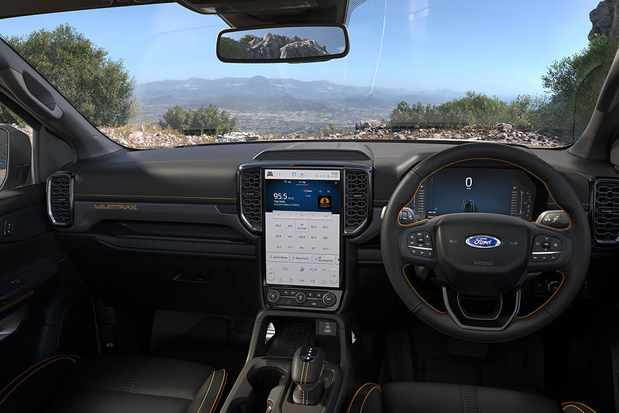 面對廣大客層的使用需求,福特把旗下高人氣皮卡打造成煥然一新的全能遊俠。