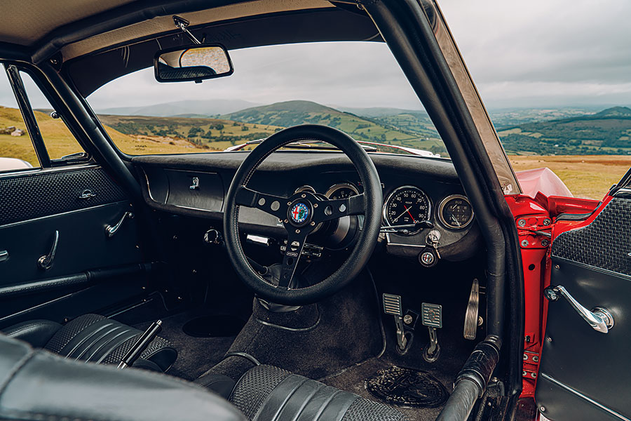 這些仙界經典也許非凡人所能企及，但它們無不包含現代超跑值得借鏡的妙處。