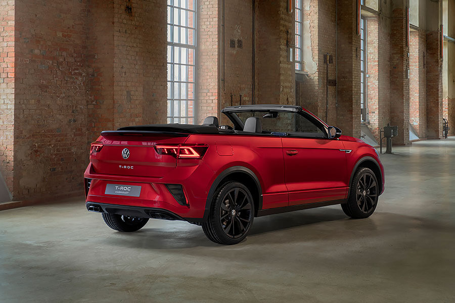 很久沒有好好地Rock N’ Roll一下了嗎?那就趕緊來欣賞福斯搖滾三兄弟的全新表演吧!