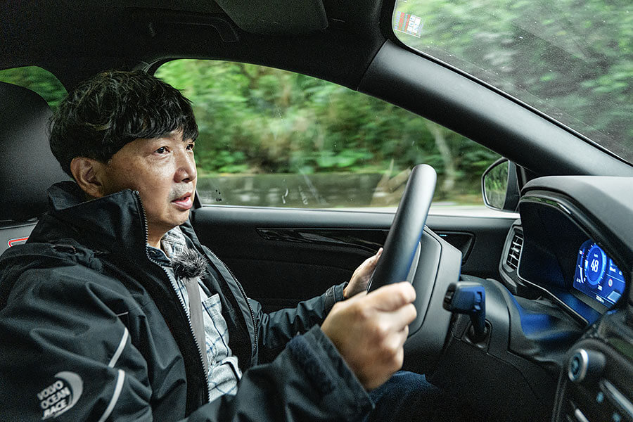 時不我予,2021顯然市場焦點不在鋼砲身上,光想湊齊三部新車居然要耗費這麼大的勁兒……