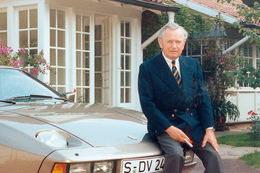 從最風光傑作,至到最慘淡低潮,這裡備妥你想知的一切,以及許多你不曾知道的保時捷逸聞軼事。