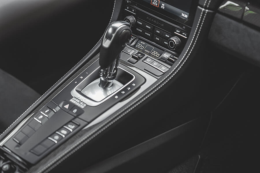 午後跑幾趟山,一處戶外古巴三明治收尾,凱門大鱷十足合乎我心。