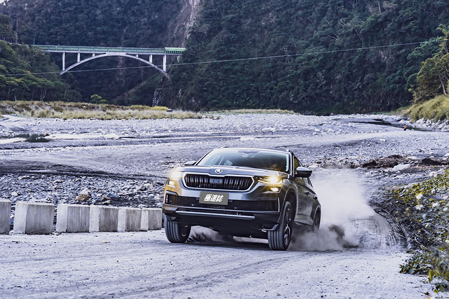 開著Kodiaq,來到台灣高處的一處仙境。