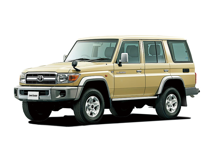 遠征南非最乾最熱人跡最罕至的未鋪裝道路,似乎不是慶祝七十大壽的典型活動,但Land Cruiser又豈是典型古來稀。