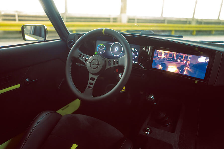 記得歐寶Manta嗎？退隱半個世紀後，Manta現已挑起一根不值得羨慕的擔子重出江湖，務使歐寶再起風雲。