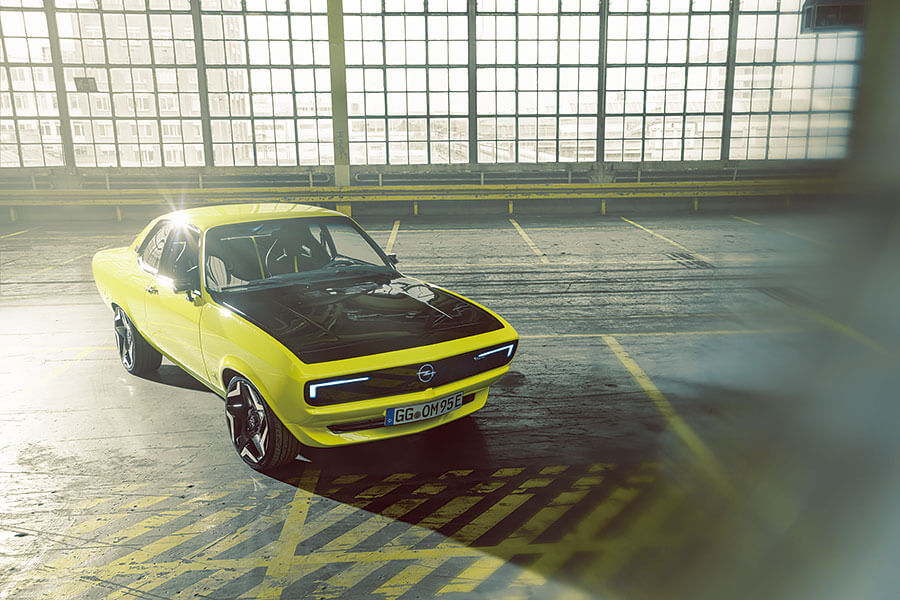 記得歐寶Manta嗎？退隱半個世紀後，Manta現已挑起一根不值得羨慕的擔子重出江湖，務使歐寶再起風雲。