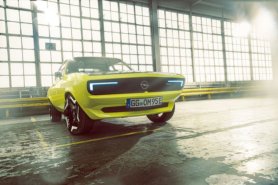 記得歐寶Manta嗎？退隱半個世紀後，Manta現已挑起一根不值得羨慕的擔子重出江湖，務使歐寶再起風雲。