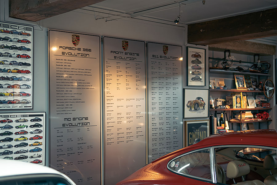 一看就知這個陣容鼎盛的南非汽車收藏系列不是男子漢的遊戲。她是醉心保時捷的發燒友,在斯圖加特以南擁有世上其中一個最令人讚嘆的珍藏系列。