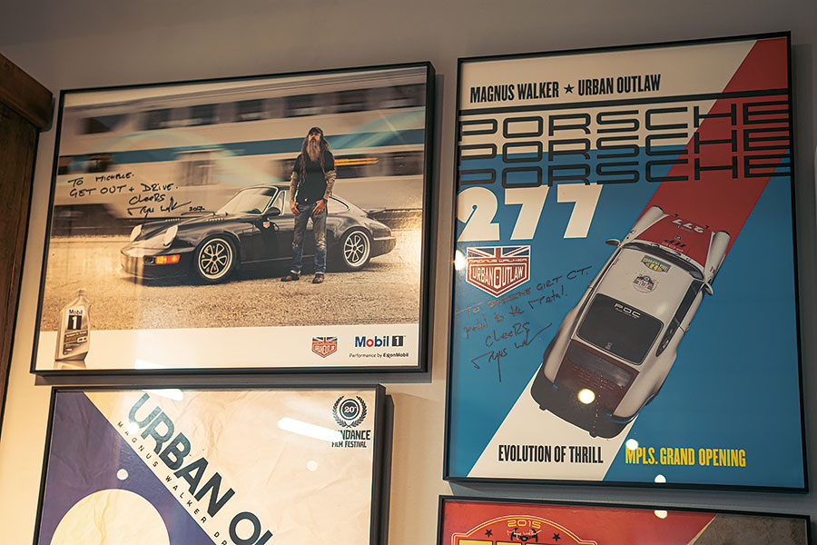 一看就知這個陣容鼎盛的南非汽車收藏系列不是男子漢的遊戲。她是醉心保時捷的發燒友,在斯圖加特以南擁有世上其中一個最令人讚嘆的珍藏系列。