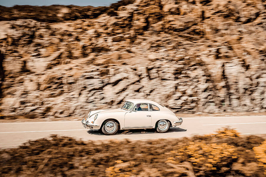 由史上最偉大的德國汽車工程師建立，再到納入福斯集團旗下，再過去七十三年的品牌發展歷史中，以下是我輩認為保時捷最佳的九大傑作。