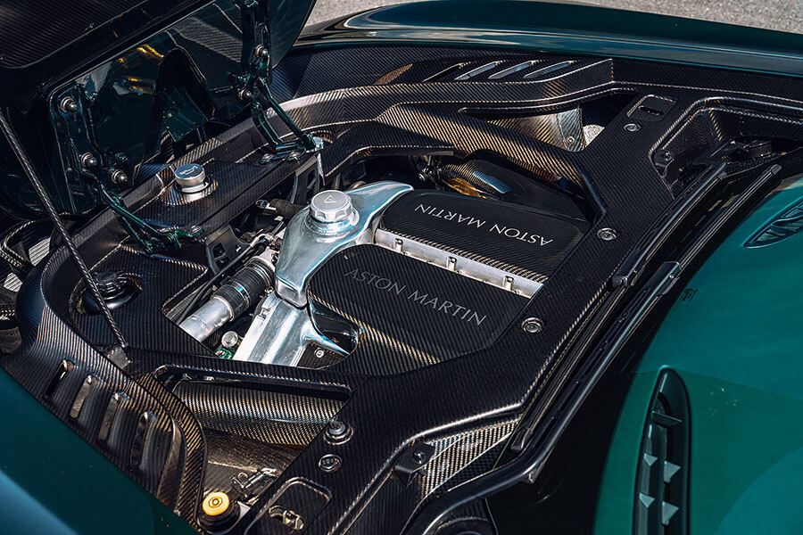 007請退開,是時候探索一下Aston Martin實實在在的絕密計劃。