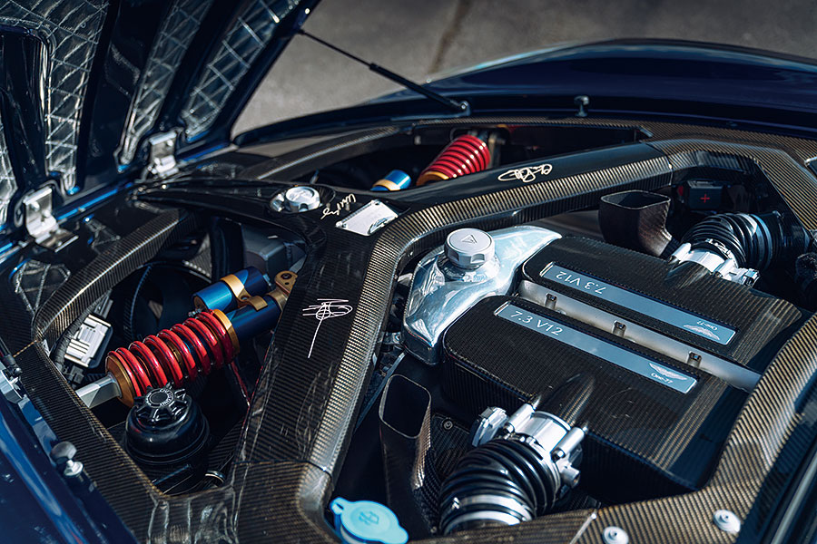 007請退開,是時候探索一下Aston Martin實實在在的絕密計劃。