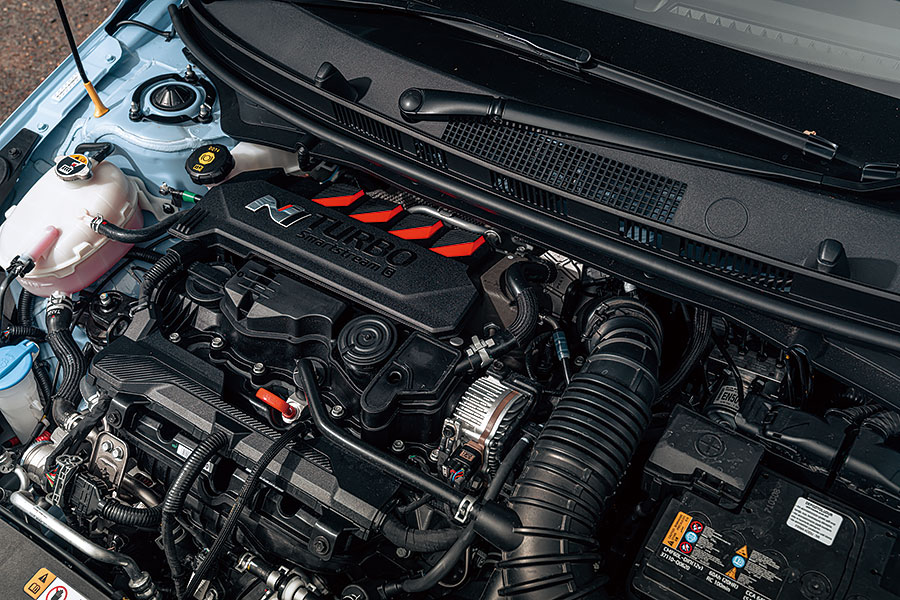 令人神往的福特Fiesta ST實在太無敵,幾乎所有對手都為之退避三舍,Mini修訂版和全新超級現代有本事拉長勝將軍下馬乎?