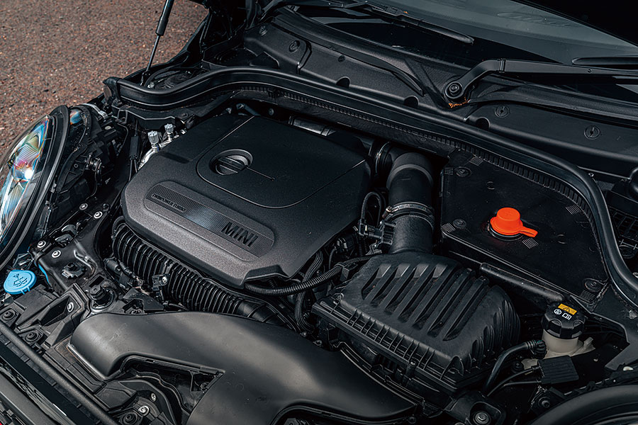 令人神往的福特Fiesta ST實在太無敵,幾乎所有對手都為之退避三舍,Mini修訂版和全新超級現代有本事拉長勝將軍下馬乎?