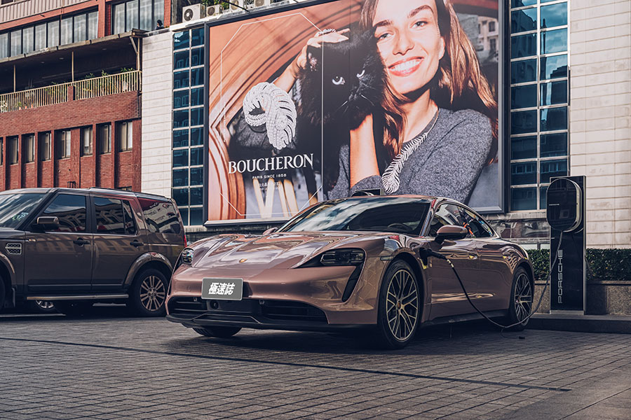 就機械架構來說,這是你可以買到最具保時捷精神的四門跑房。